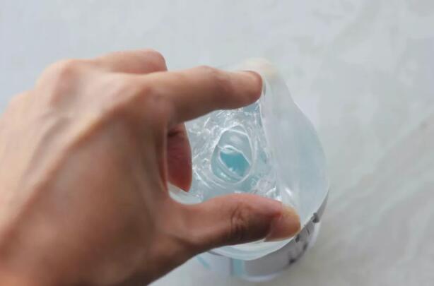 怎么自制男性自慰器（老公送我自慰器）