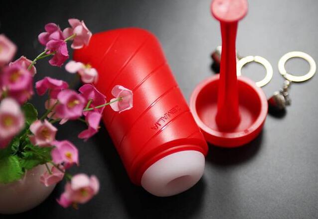 男性使用自慰器好吗（美女自慰器的使用）