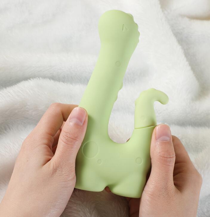 真有女的用自慰器（用自慰器每次都高潮）