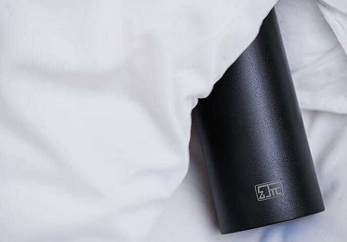 男性最好的自慰器（化妆品形状自慰器）
