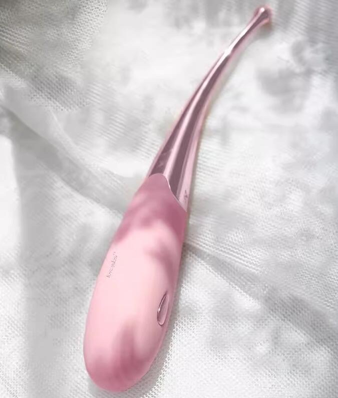 女人带自慰器的感觉（女孩可以用自慰器吗）