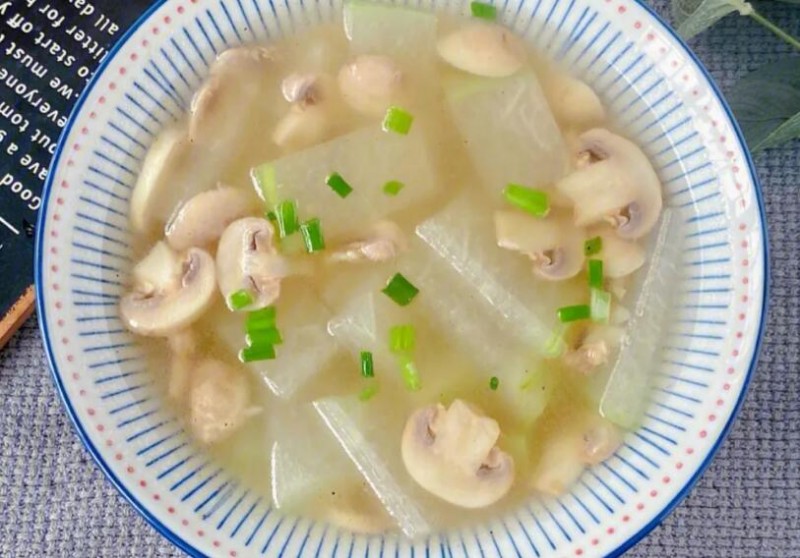 冬瓜含有什么营养成分（冬瓜含有哪些营养成分）