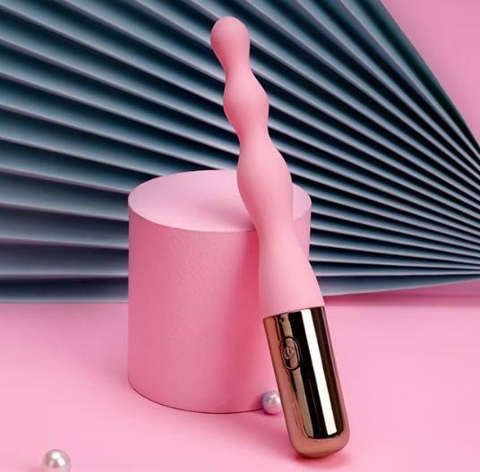 情趣用品是什么（女生使用情趣用品图片）