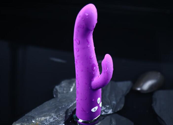 女的喜欢情趣用品吗（女性使用情趣用品的原因）