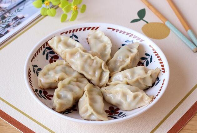 做饺子放什么馅好吃（饺子放什么馅好吃）
