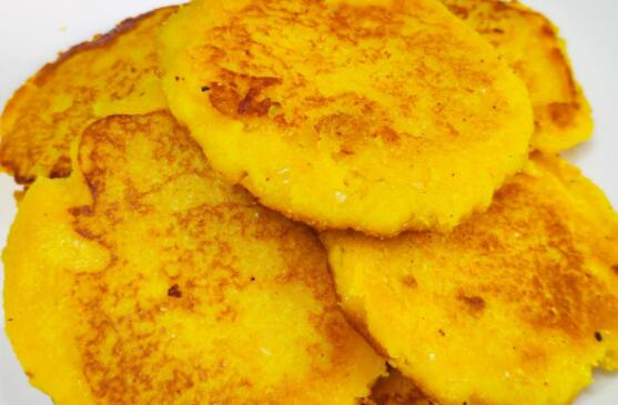 玉米饼是什么（怎样做玉米饼好吃又松软）