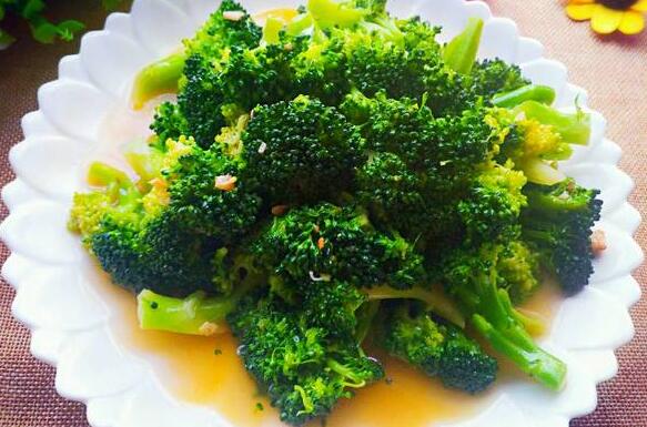 怎样做西兰花好吃又简单（如何做西兰花好吃又简单）