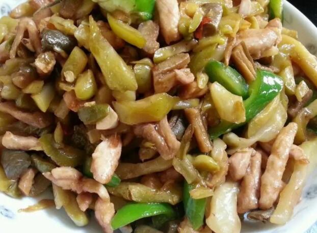 榨菜包怎么做好吃（榨菜包是一种非常受欢迎的小吃）