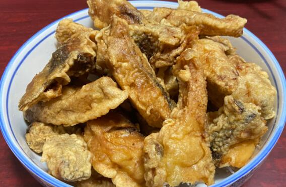 炸鱼条怎么做好吃（炸鱼怎么做好吃又简单的方法）