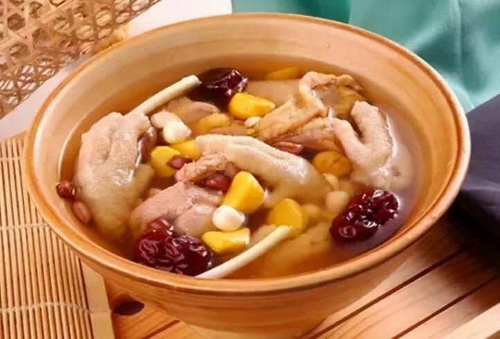 煮鸡肉怎么煮才好吃（煮鸡肉怎么煮才好吃清炖）