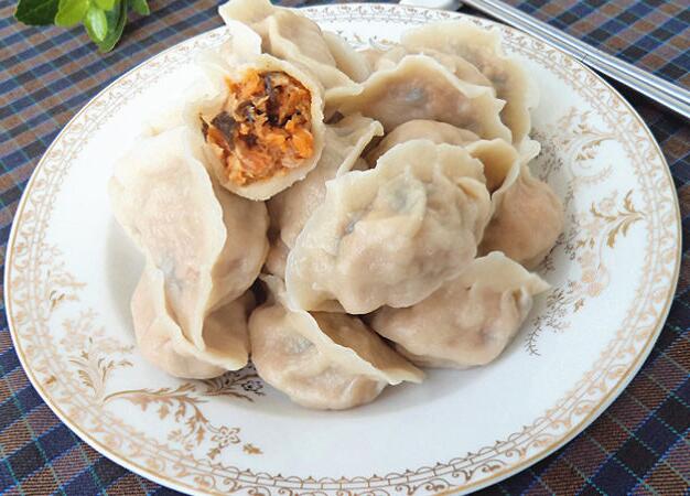 如何拌出好吃的猪肉饺子馅（拌猪肉饺子馅怎么拌好吃）