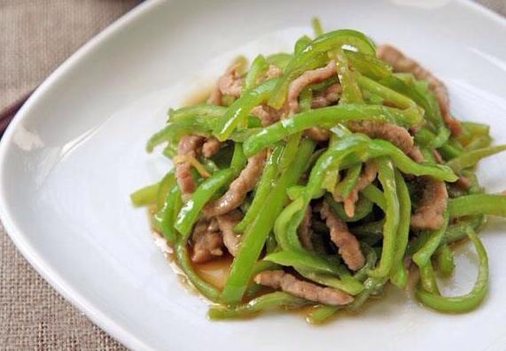 猪肉炒什么菜好吃（炒瘦肉最简单的方法）