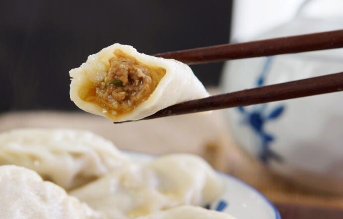 猪肉白菜馅怎么做好吃（如何制作出美味的猪肉白菜馅）