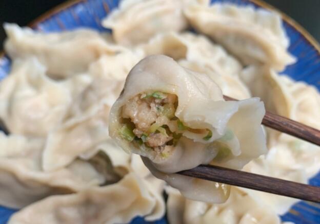 猪肉白菜馅饺子好吃吗？学会这些做法让您大开味蕾