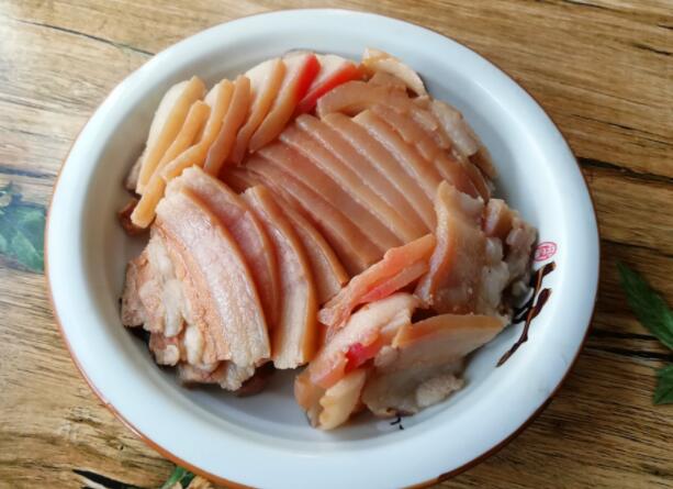 猪肉蒸着吃怎么做好吃（猪肉蒸着吃好吗）