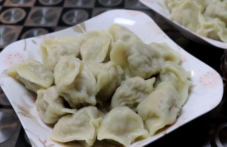 大葱猪肉饺子馅怎么调好吃 如何才能让饺子馅更加美味