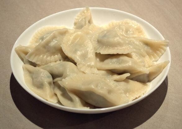 猪肉馅饺子怎么调好吃（如何使饺子馅料更加有弹性）