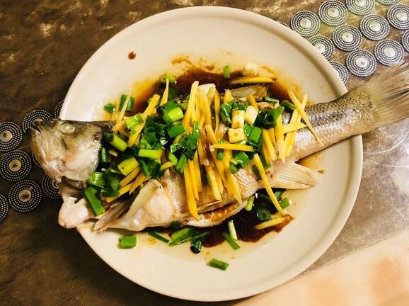 哺乳期吃什么最有营养（哺乳期吃什么对胎儿好）