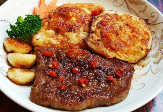 哺乳期吃什么补充营养（哺乳期妈妈需要加入饮食的营养素）
