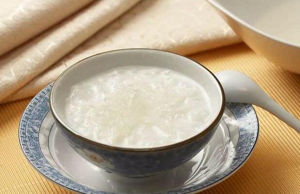 宝宝吃白稀饭有营养吗（宝宝吃白稀饭会过敏吗）