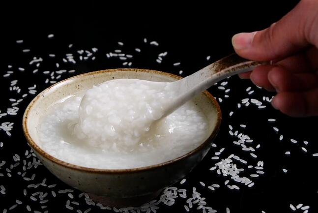 宝宝吃稀饭有营养吗（如何让稀饭更加营养）