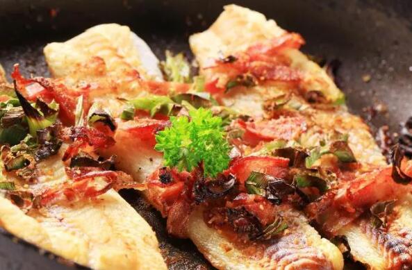 吃什么促进吸收营养（如何通过饮食促进身体营养的吸收）