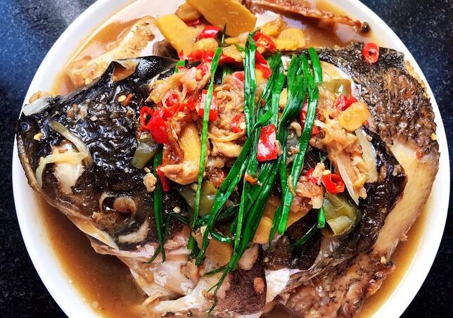 大头鱼有什么营养（大头鱼吃什么食物）