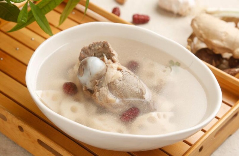 大骨头汤熬多久有营养（大骨头汤熬几个小时最好）