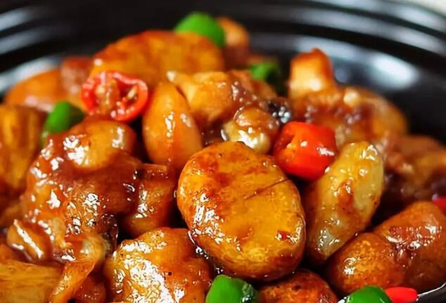 板栗炖牛肉的营养价值（板粟炖牛肉有什么功效）
