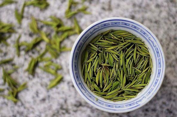茶叶种花有营养吗(茶叶种花有什么好处)