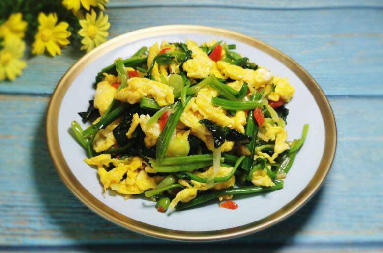 菠菜炒鸡蛋的营养价值（菠菜鸡蛋怎么炒）