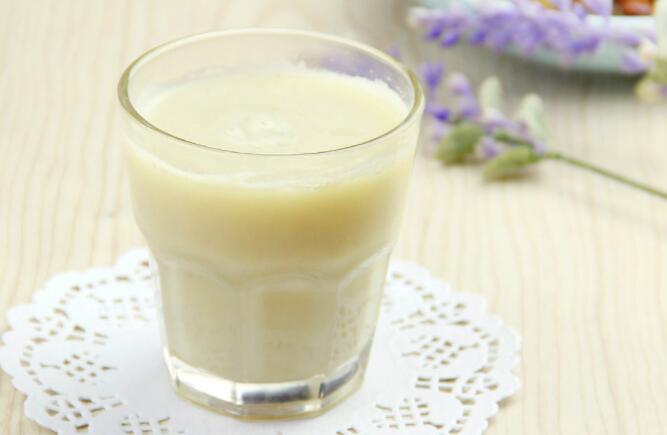 豆浆饮品和煮黄豆都是充满营养价值的，但是哪一个更好呢