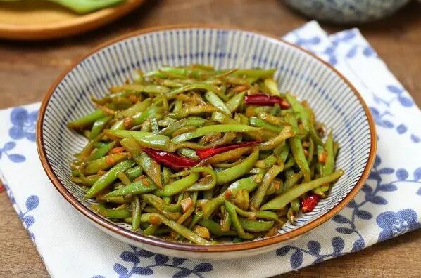 豆角豆有什么营养（豆角豆的营养价值及功效）