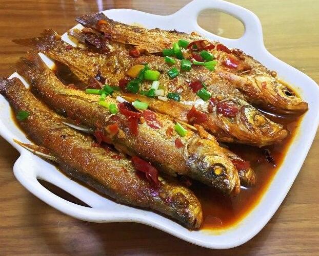餐条鱼的营养价值（餐条鱼的功效和食用禁忌）