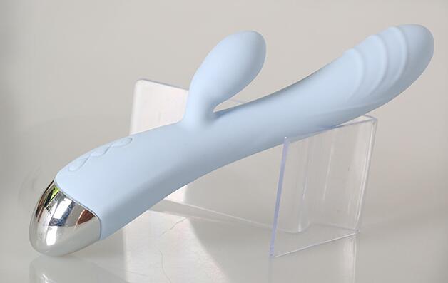 女人用成人用品自身感受（女性用性用具对身体有伤害吗）