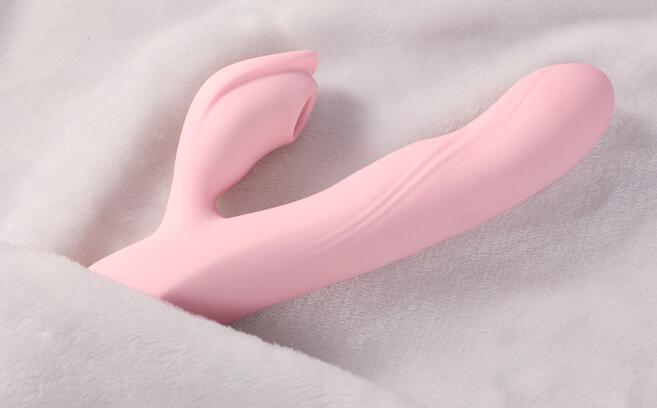 女孩卖成人用品是什么性格（女生买情趣用品）