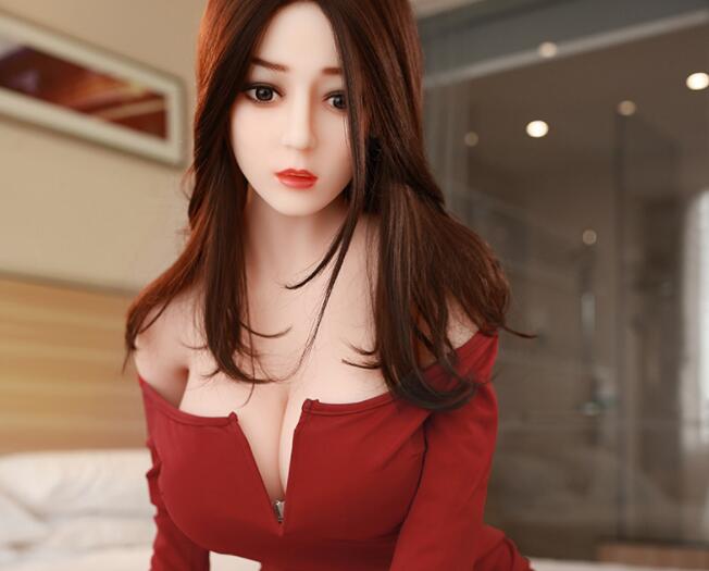 为什么会有充气娃娃（买充气娃娃去哪里买）