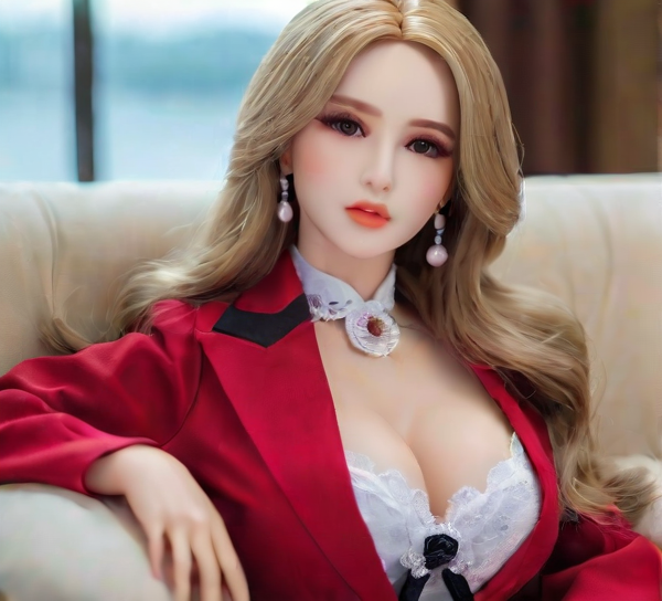 想给飞机杯娃娃买内衣(飞机杯好还是娃娃好)