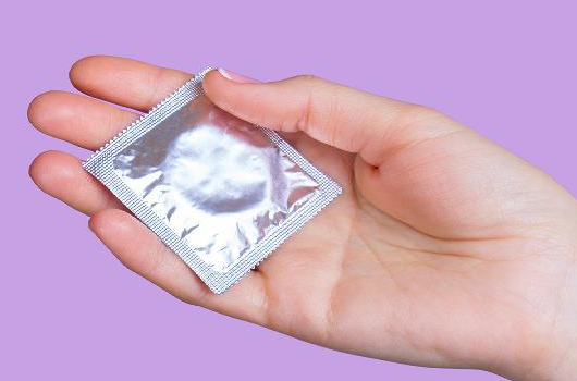男人避孕套的使用方法（男士的避孕套怎么使用）