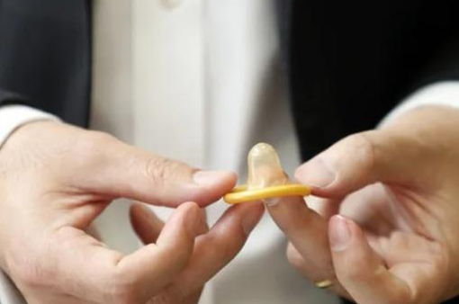 真人使用飞机套（飞机套是什么）