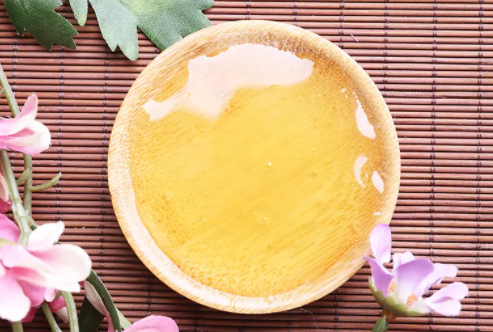 蜂蜜真的是纯天然的吗？解密蜂蜜背后的真相！