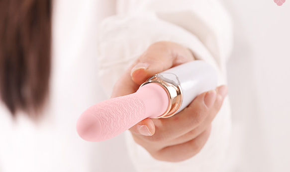 女士器具自慰器图片（一种专门为女性设计的情趣用品）