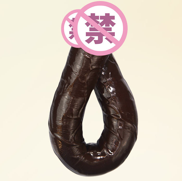 橡胶手套发挥创意，制造出情趣玩具