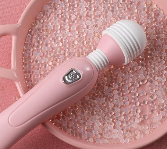 情趣小玩具两腿间：情趣小玩具让你感受双重享受