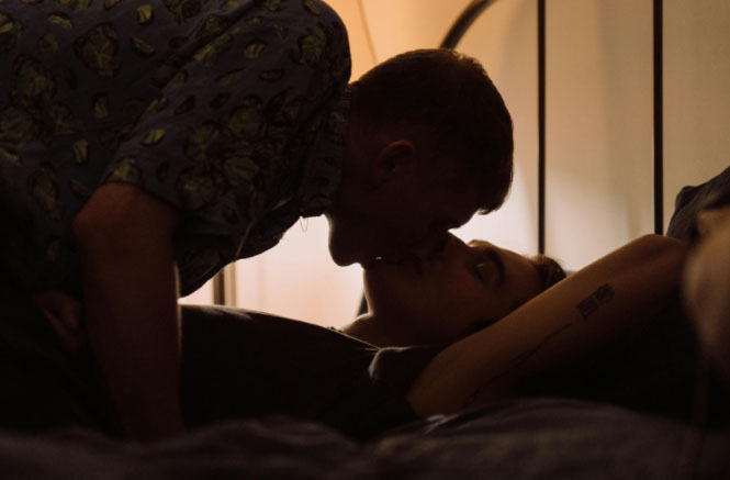 女性如何掌握性爱中的技巧：女性性爱技巧掌握指南