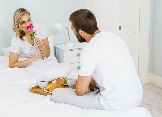 正常的夫妻生活次数：揭秘健康夫妻间每周性生活频次