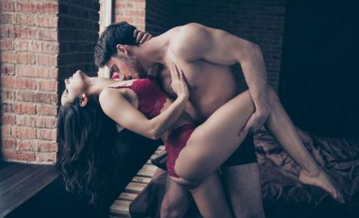 有夫妻一起看A片的吗：夫妻约会冷门活动，一同观赏A片