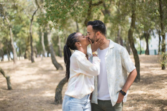 夫妻性健康姿势解说:夫妻性生活指南 这些姿势让你双双满意 夫妻性健康姿势解说:夫妻性生活指南 这些姿势让你双双满意