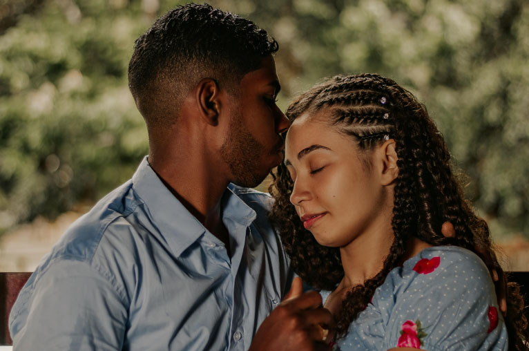 夫妻怎样才能得到满足：夫妻幸福秘籍揭秘 享受满足的独门技巧