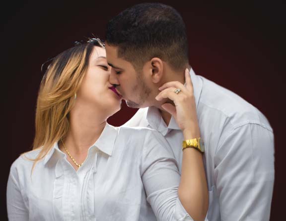 同性夫妻怎么生活：同性情侣如何幸福共享 生活技巧揭秘